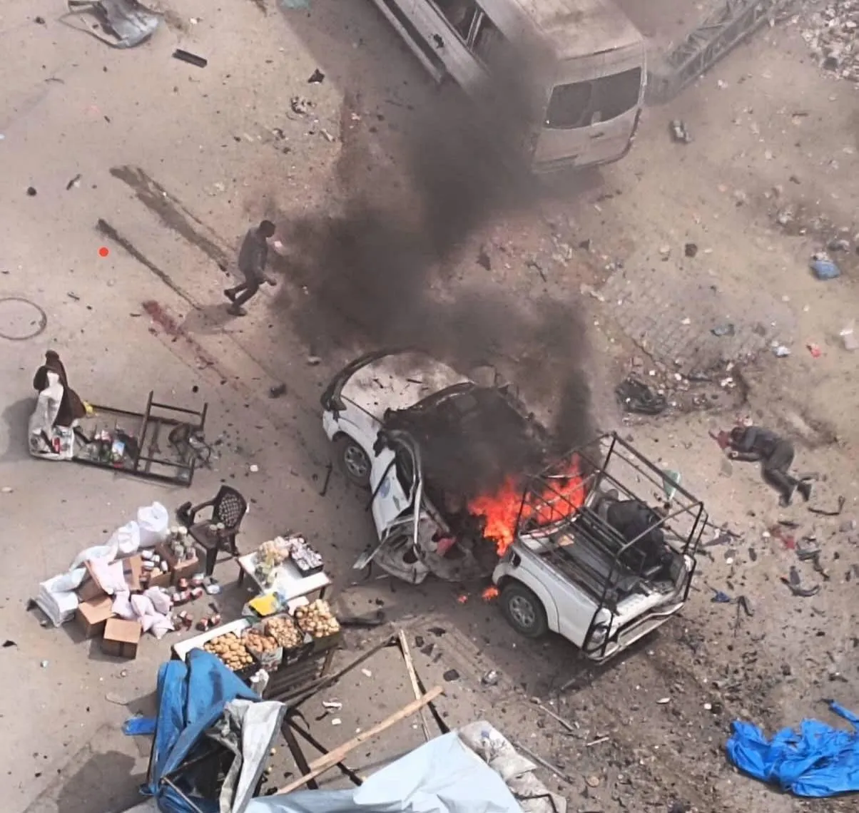 Xe cảnh sát Hamas bị không kích