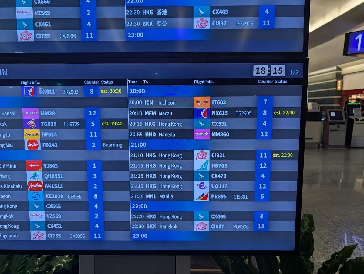 LCC có thực sự 'tiết kiệm' không? Hiện trạng và cách dùng thông minh