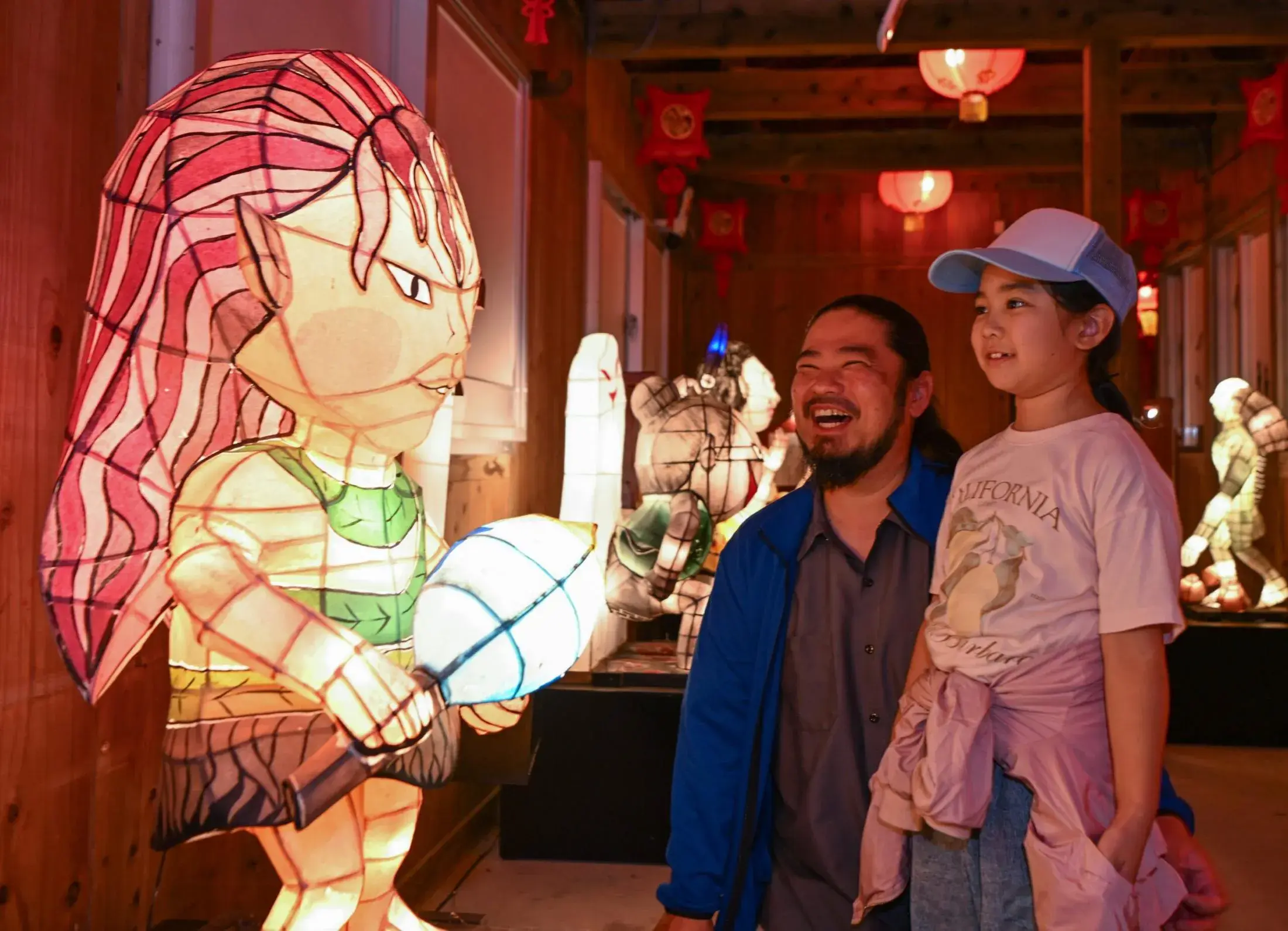 Lễ hội Đèn lồng Ryukyu khai mạc ở Yomitan