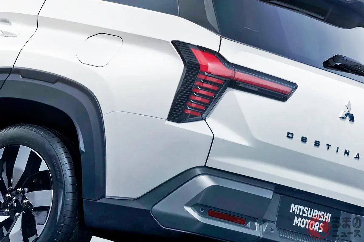 Mitsubishi DESTINATOR Ra Mắt Tại Philippines