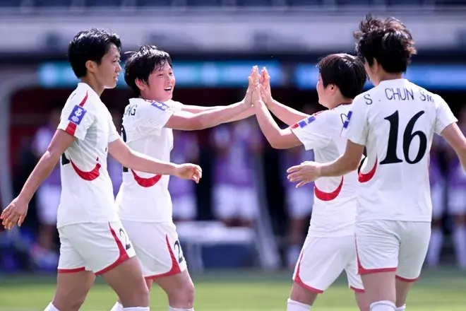 Nữ Triều Tiên thắng áp đảo 5-0, truyền thông Hàn Quốc dự đoán 'trận chiến Nam-Bắc'