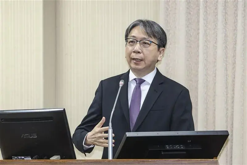 Tàu chiến 8 nước qua eo biển Đài Loan 12 lần trong năm