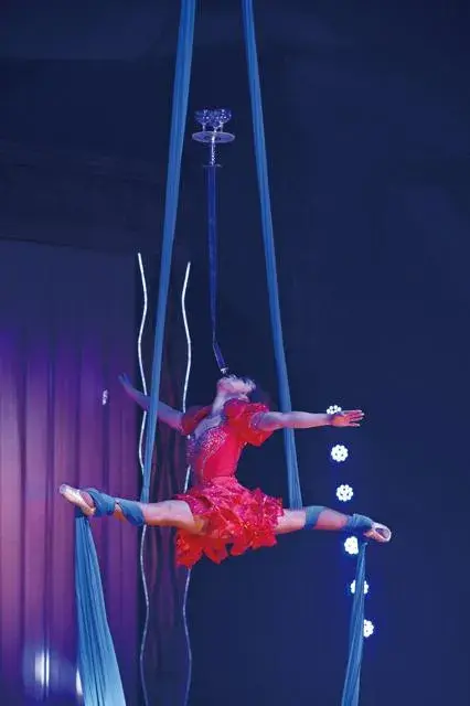 Xiếc Pop Higashi-Osaka Nghệ sĩ khắp nơi hội tụ, hút 3 vạn